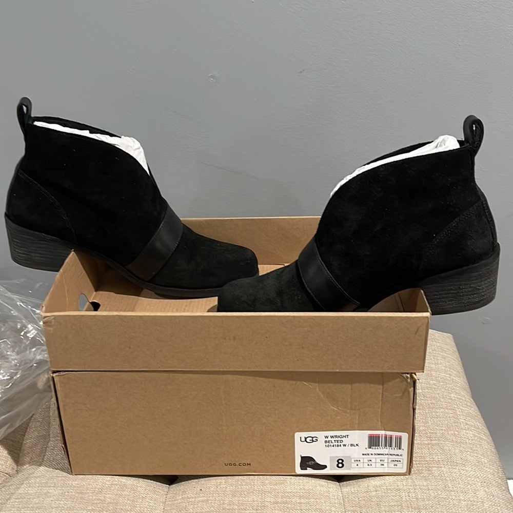 Ugg Boot Booties Open Front Slit Like New Sz 8 - image 6